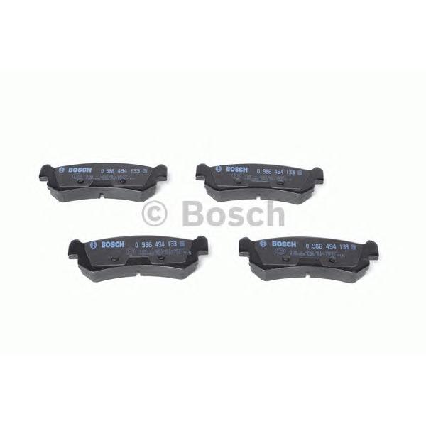 BOSCH - 0 986 494 133 (колодки дисковые (зад. острые ушки))