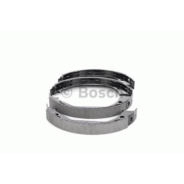 BOSCH - 0 986 487 607 (Комплект тормозных колодок, стояночная тормозная система)