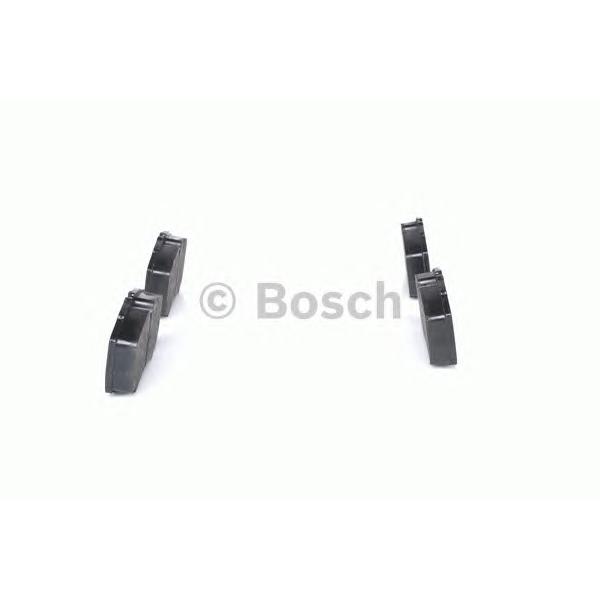 BOSCH - 0 986 424 750 (Комплект тормозных колодок, дисковый тормоз)