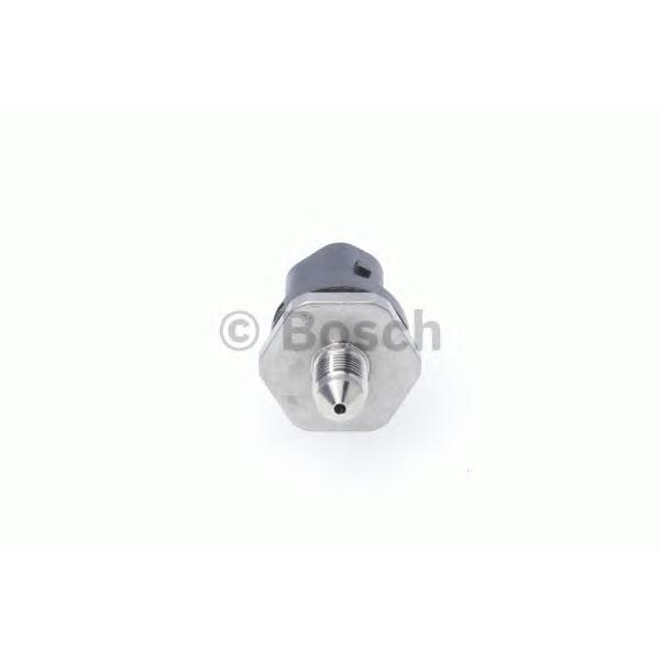 BOSCH - 0 261 545 063 (Датчик, давление подачи топлива)
