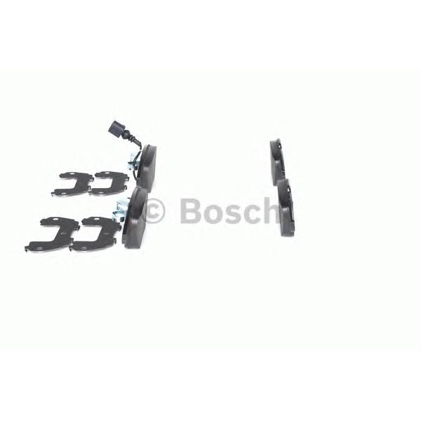 BOSCH - 0 986 494 372 (Колодки тормозные передние)