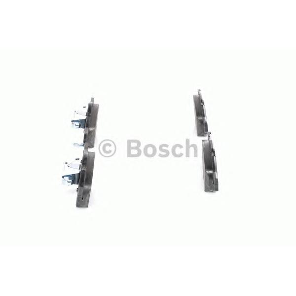 BOSCH - 0 986 494 135 (Колодки тормозные передние)